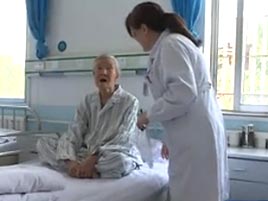還您一片光明，是我們最大的心愿——眼科成功為91歲高齡老人診治白內(nèi)障